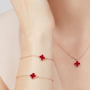 Van Cleef Sweet Alhambra Pendant